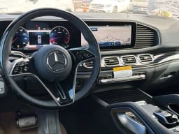 Mercedes-Benz GLS Maybach GLS 600 4MATIC SUV 2026 — side view