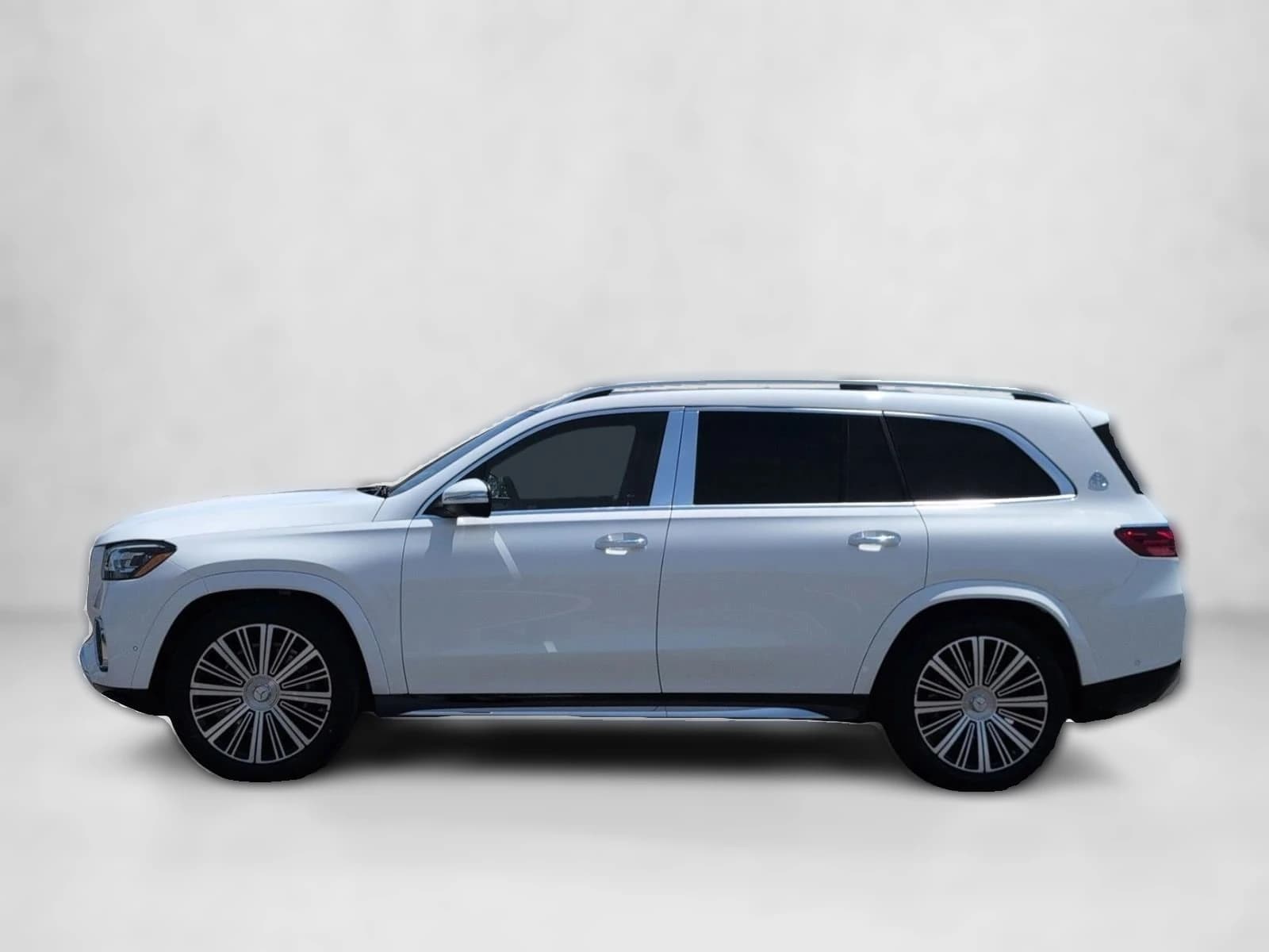 Mercedes-Benz GLS Maybach GLS 600 4MATIC SUV 2026 — side view