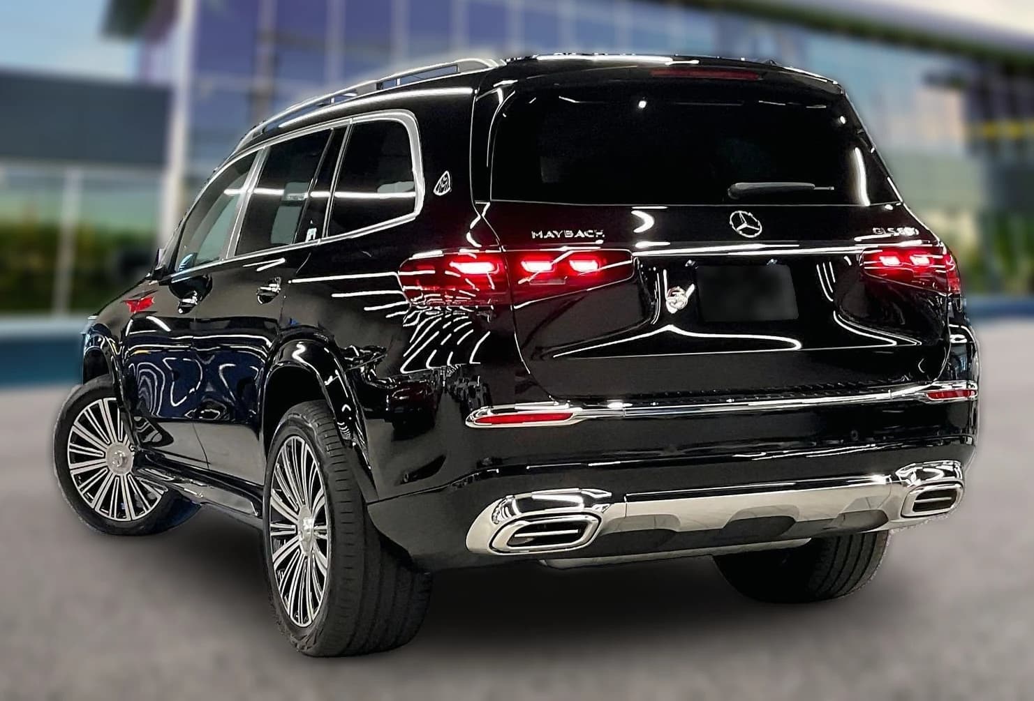 Mercedes-Benz GLS Maybach GLS 600 4MATIC SUV 2026 — side view