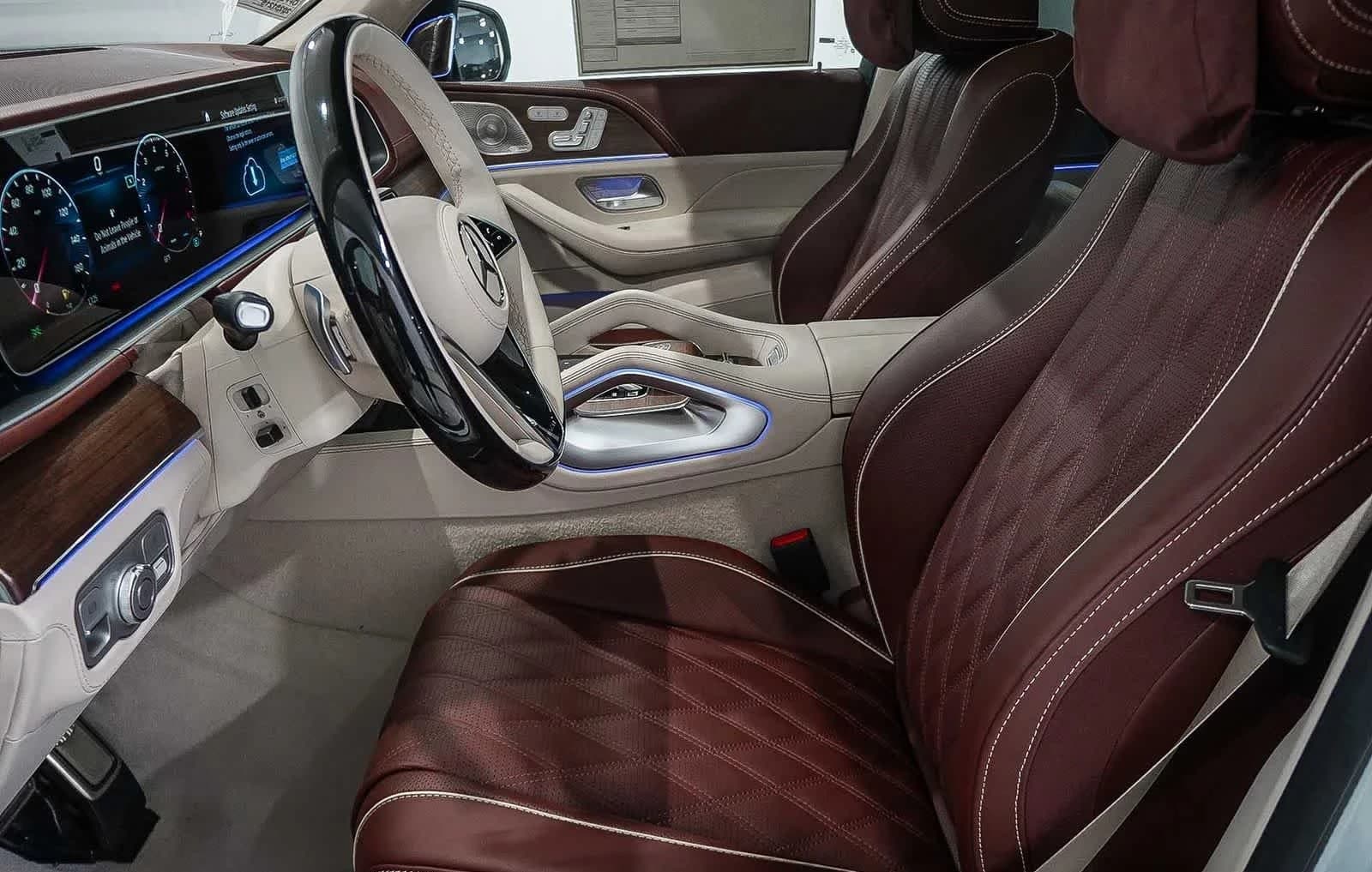 Mercedes-Benz GLS Maybach GLS 600 4MATIC SUV 2026 — side view
