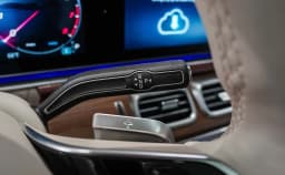 Mercedes-Benz GLS Maybach GLS 600 4MATIC SUV 2026 — side view