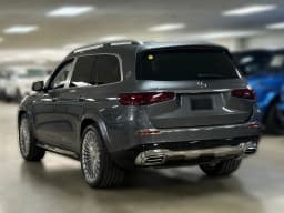 Mercedes-Benz GLS Maybach GLS 600 4MATIC SUV 2026 — side view