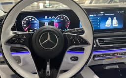 Mercedes-Benz GLS Maybach GLS 600 4MATIC SUV 2026 — side view