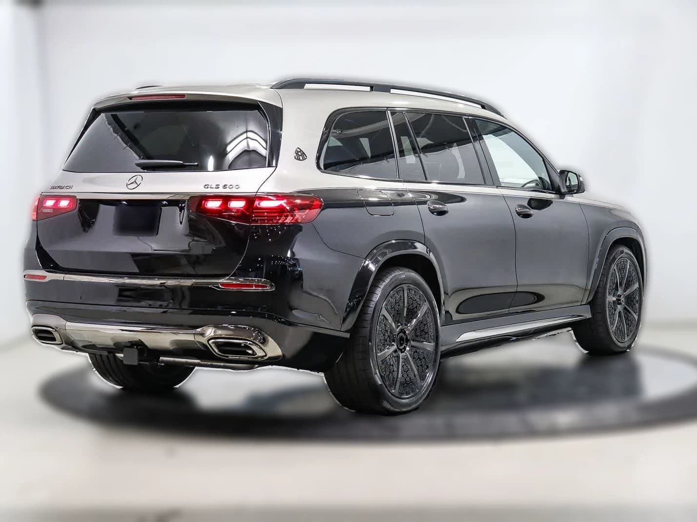 Mercedes-Benz GLS Maybach GLS 600 4MATIC SUV 2026 — side view