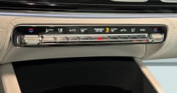 Mercedes-Benz GLS Maybach GLS 600 4MATIC SUV 2026 — side view