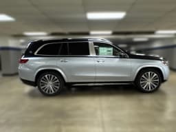 Mercedes-Benz GLS Maybach GLS 600 4MATIC SUV 2026 — side view