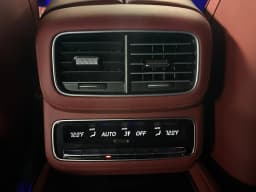 Mercedes-Benz GLS Maybach GLS 600 4MATIC SUV 2026 — side view