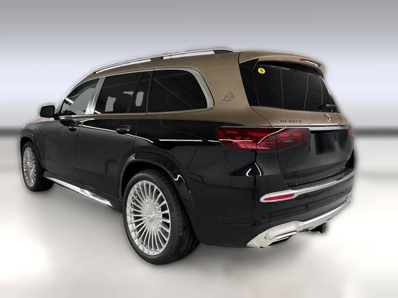 Mercedes-Benz GLS Maybach GLS 600 4MATIC SUV 2026 — side view