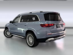 Mercedes-Benz GLS Maybach GLS 600 4MATIC SUV 2026 — side view