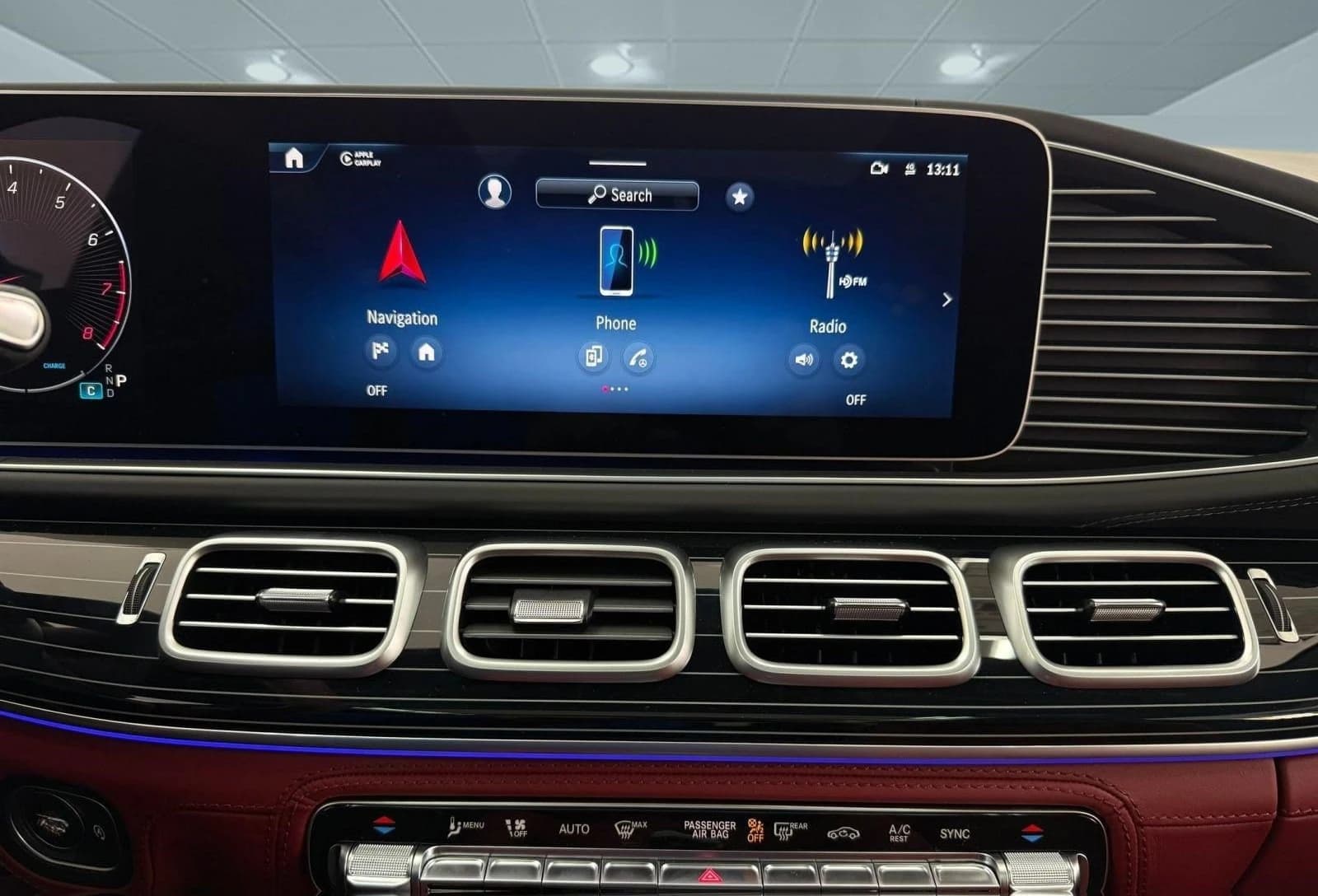 Mercedes-Benz GLS Maybach GLS 600 4MATIC SUV 2026 — side view