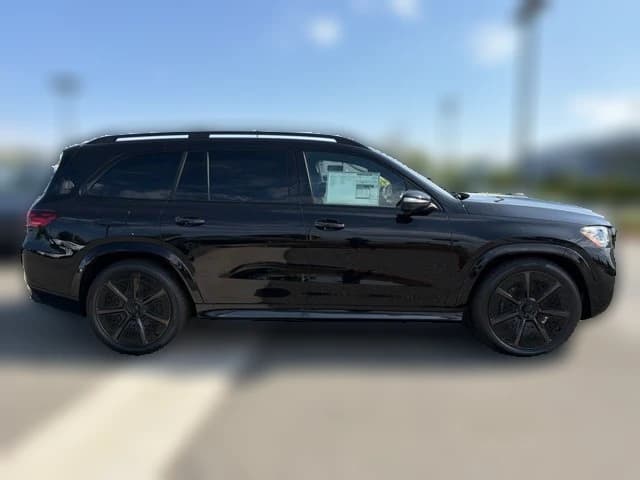Mercedes-Benz GLS Maybach GLS 600 4MATIC SUV 2026 — side view