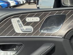 Mercedes-Benz GLS Maybach GLS 600 4MATIC SUV 2026 — side view