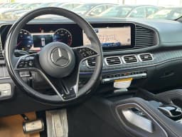 Mercedes-Benz GLS Maybach GLS 600 4MATIC SUV 2026 — side view