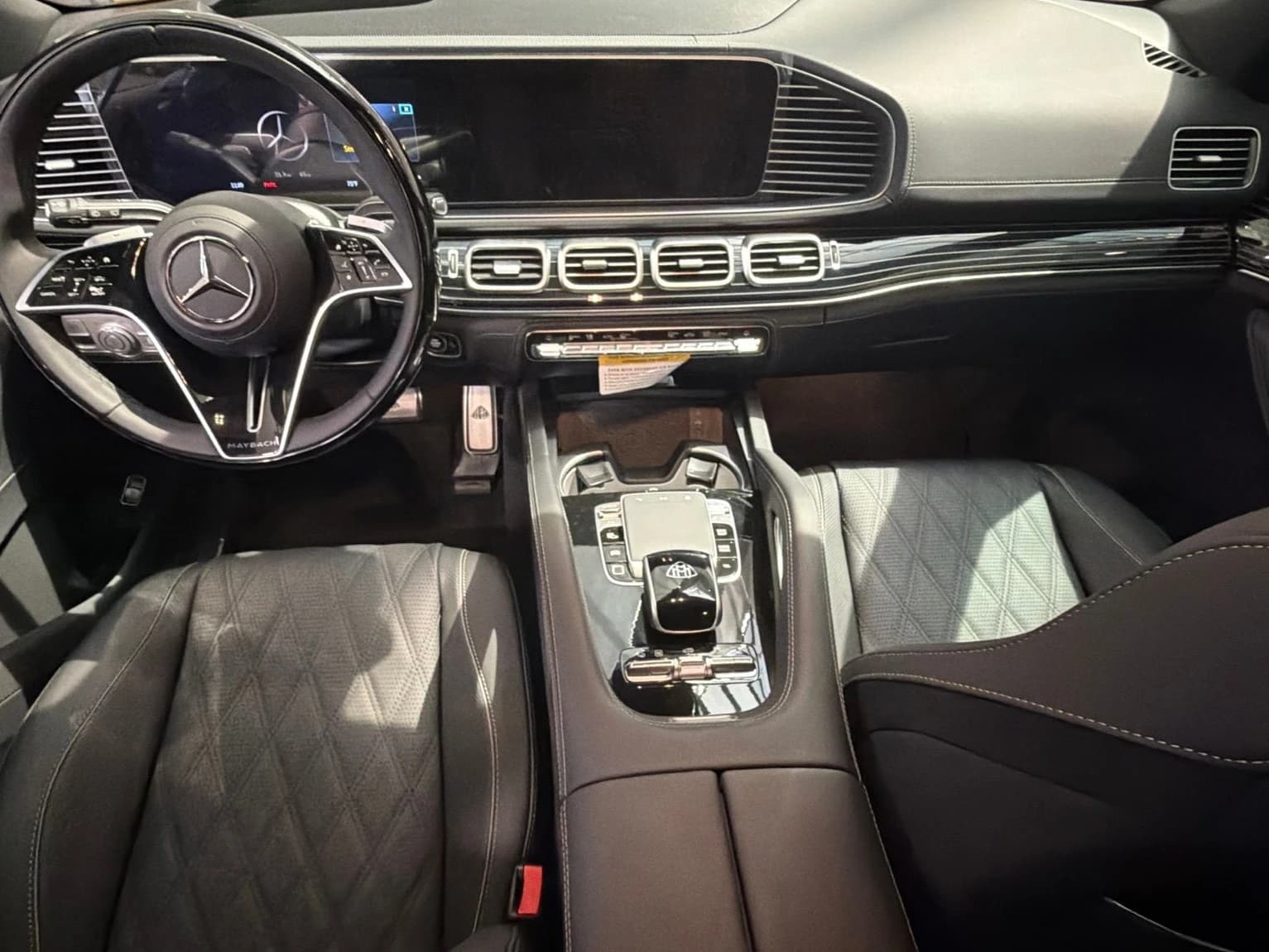 Mercedes-Benz GLS Maybach GLS 600 4MATIC SUV 2026 — side view