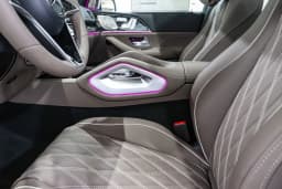 Mercedes-Benz GLS Maybach GLS 600 4MATIC SUV 2026 — side view