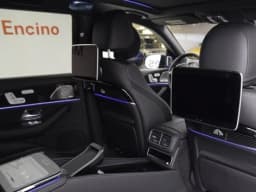 Mercedes-Benz GLS Maybach GLS 600 4MATIC SUV 2026 — side view