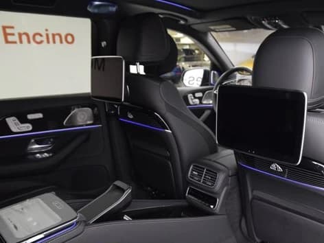 Mercedes-Benz GLS Maybach GLS 600 4MATIC SUV 2026 — side view