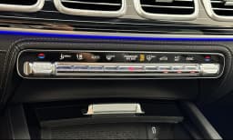 Mercedes-Benz GLS Maybach GLS 600 4MATIC SUV 2026 — side view