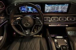 Mercedes-Benz GLS Maybach GLS 600 4MATIC SUV 2026 — side view