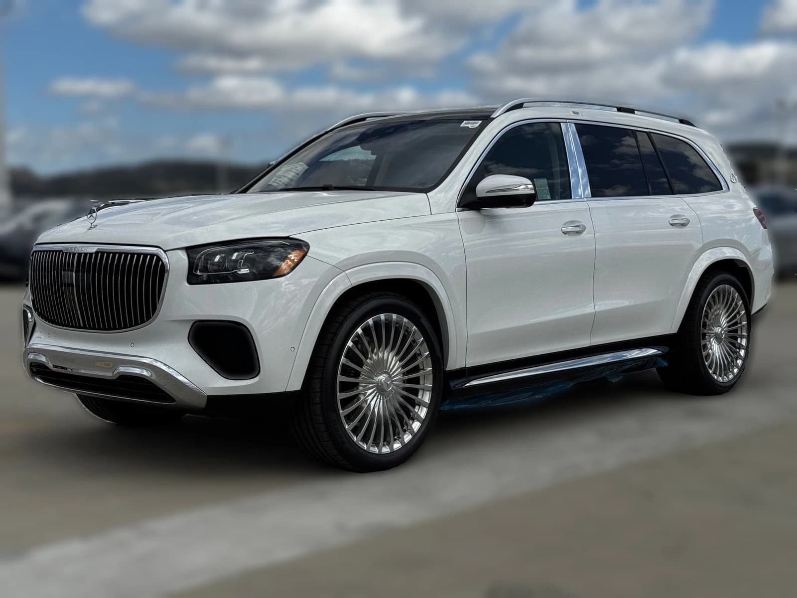 Mercedes-Benz GLS Maybach GLS 600 4MATIC SUV 2026 — side view