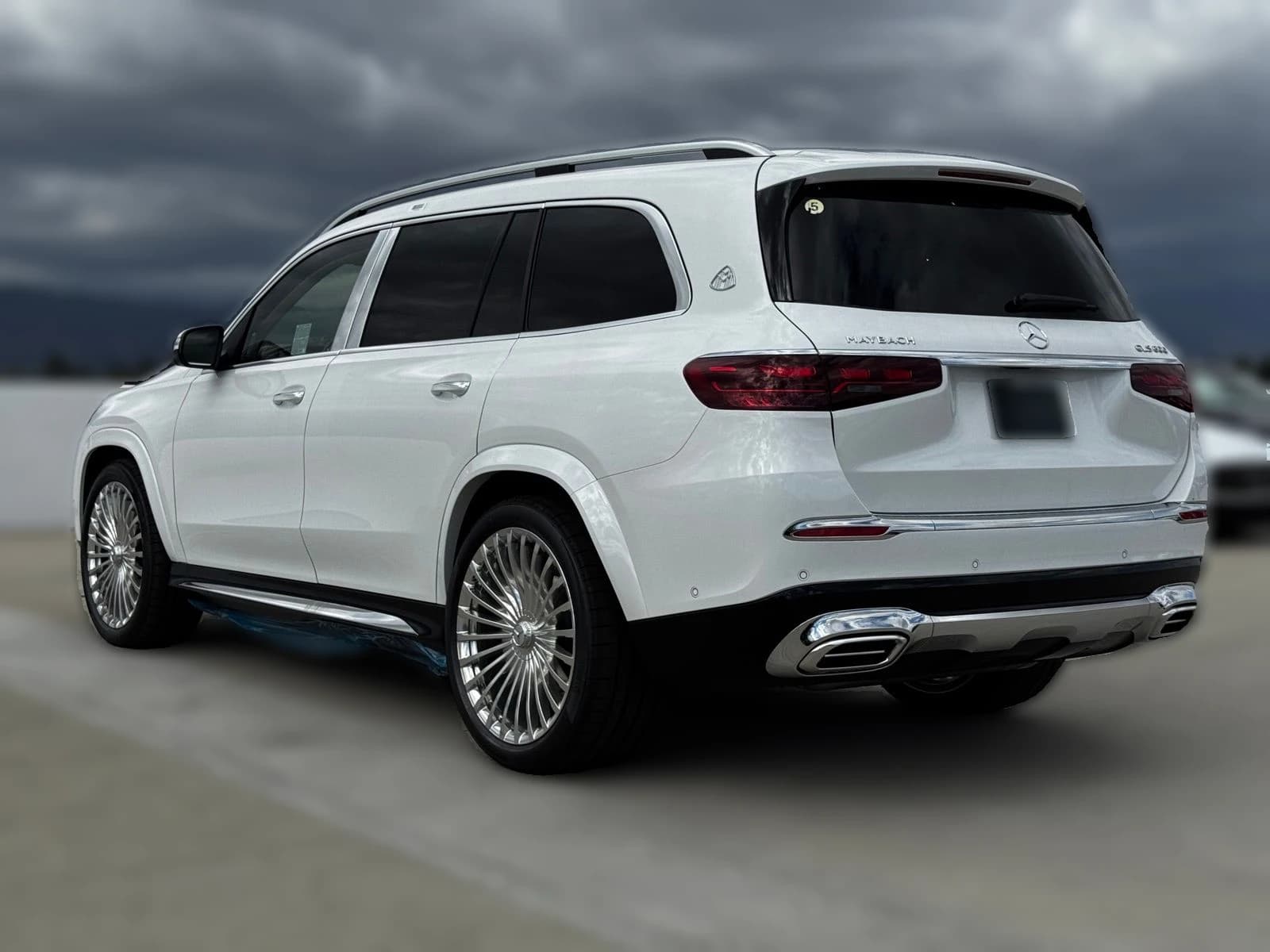 Mercedes-Benz GLS Maybach GLS 600 4MATIC SUV 2026 — side view