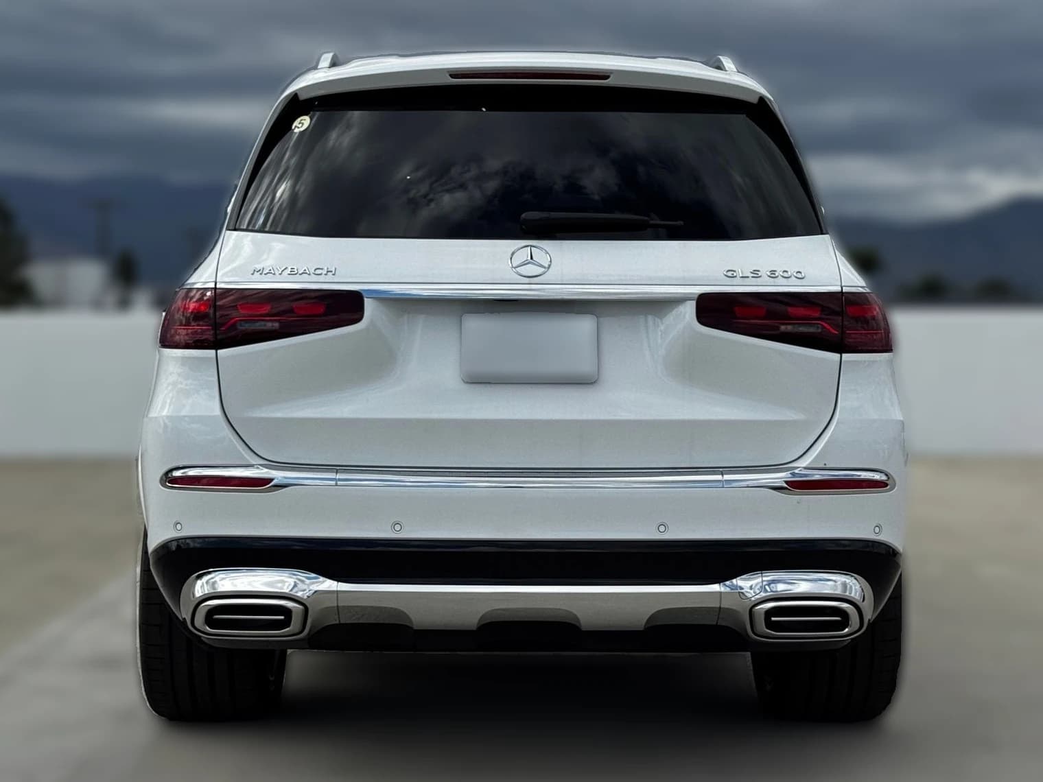 Mercedes-Benz GLS Maybach GLS 600 4MATIC SUV 2026 — side view