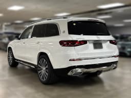 Mercedes-Benz GLS Maybach GLS 600 4MATIC SUV 2026 — side view
