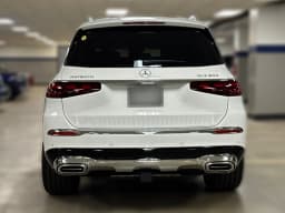 Mercedes-Benz GLS Maybach GLS 600 4MATIC SUV 2026 — side view