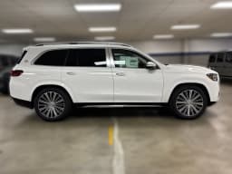 Mercedes-Benz GLS Maybach GLS 600 4MATIC SUV 2026 — side view