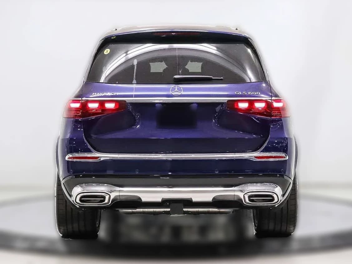 Mercedes-Benz GLS Maybach GLS 600 4MATIC SUV 2026 — side view
