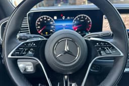 Mercedes-Benz GLS Maybach GLS 600 4MATIC SUV 2026 — side view