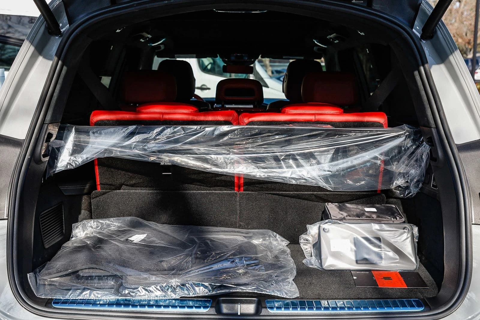 Mercedes-Benz GLS AMG GLS 63 4MATIC+ SUV 2026 — side view