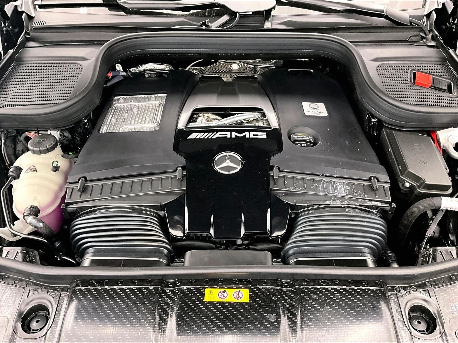 Mercedes-Benz GLS AMG GLS 63 4MATIC+ SUV 2026 — side view