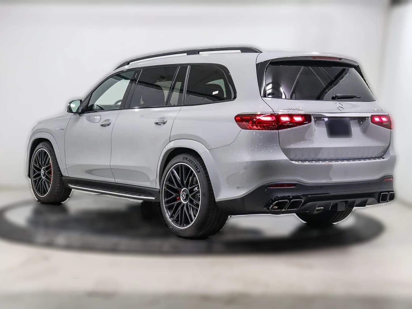 Mercedes-Benz GLS AMG GLS 63 4MATIC+ SUV 2026 — side view