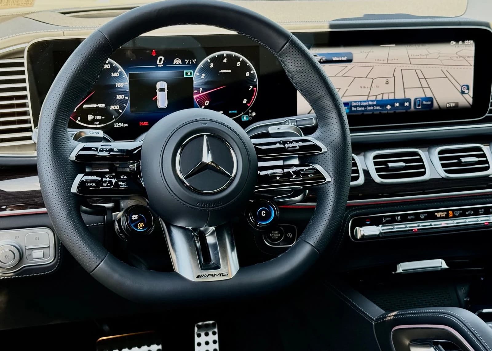 Mercedes-Benz GLS AMG GLS 63 4MATIC+ SUV 2026 — side view