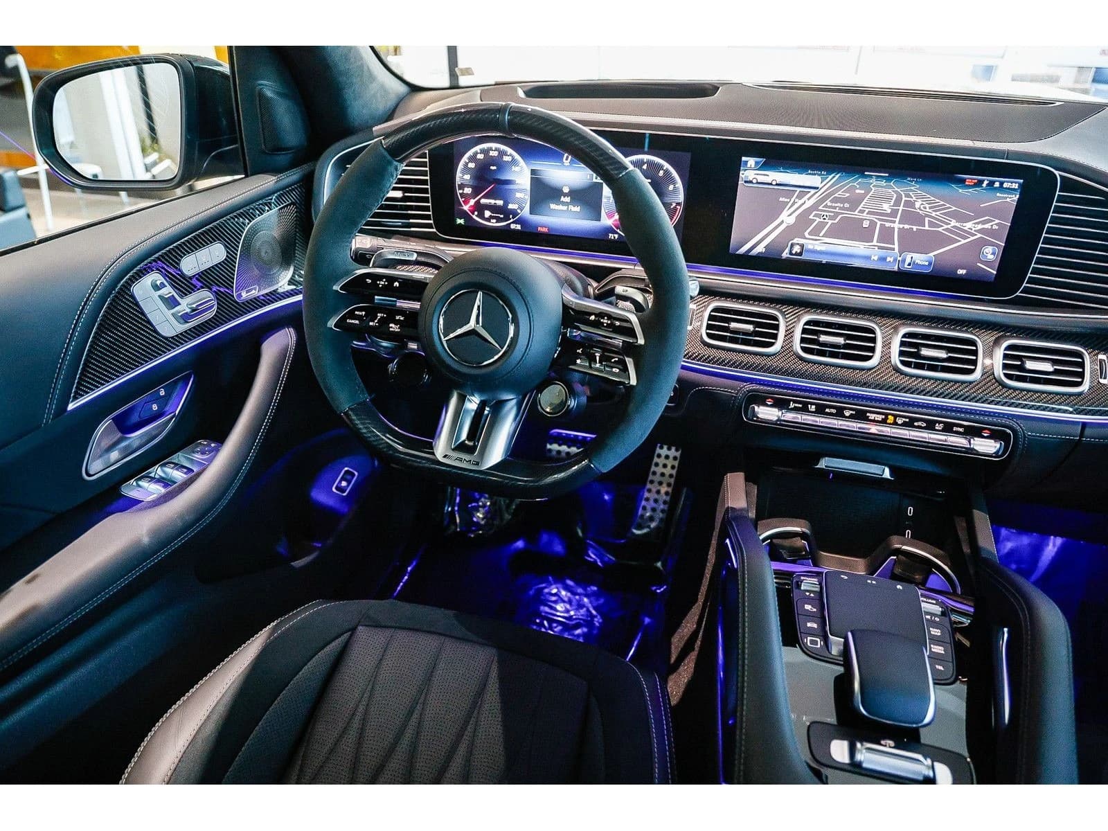 Mercedes-Benz GLS AMG GLS 63 4MATIC+ SUV 2026 — side view