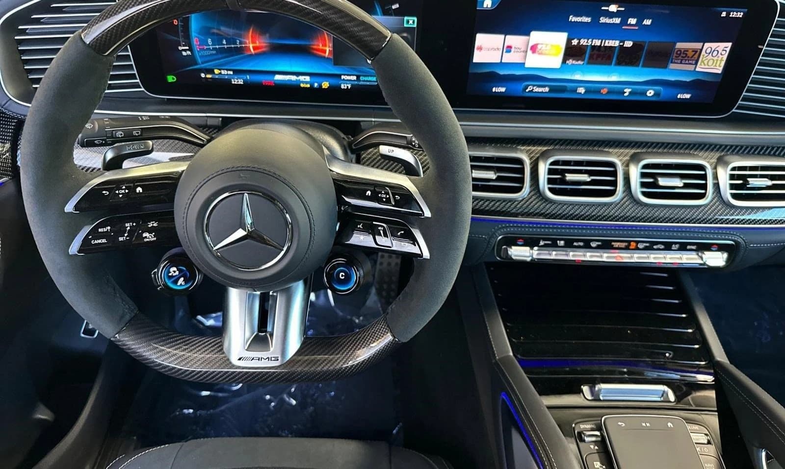 Mercedes-Benz GLS AMG GLS 63 4MATIC+ SUV 2026 — side view