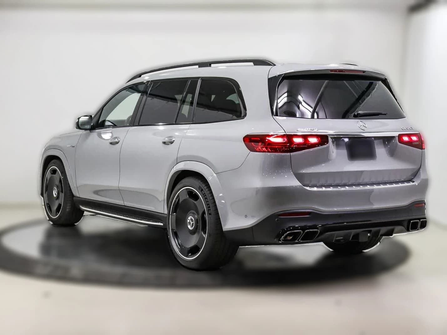 Mercedes-Benz GLS AMG GLS 63 4MATIC+ SUV 2026 — side view