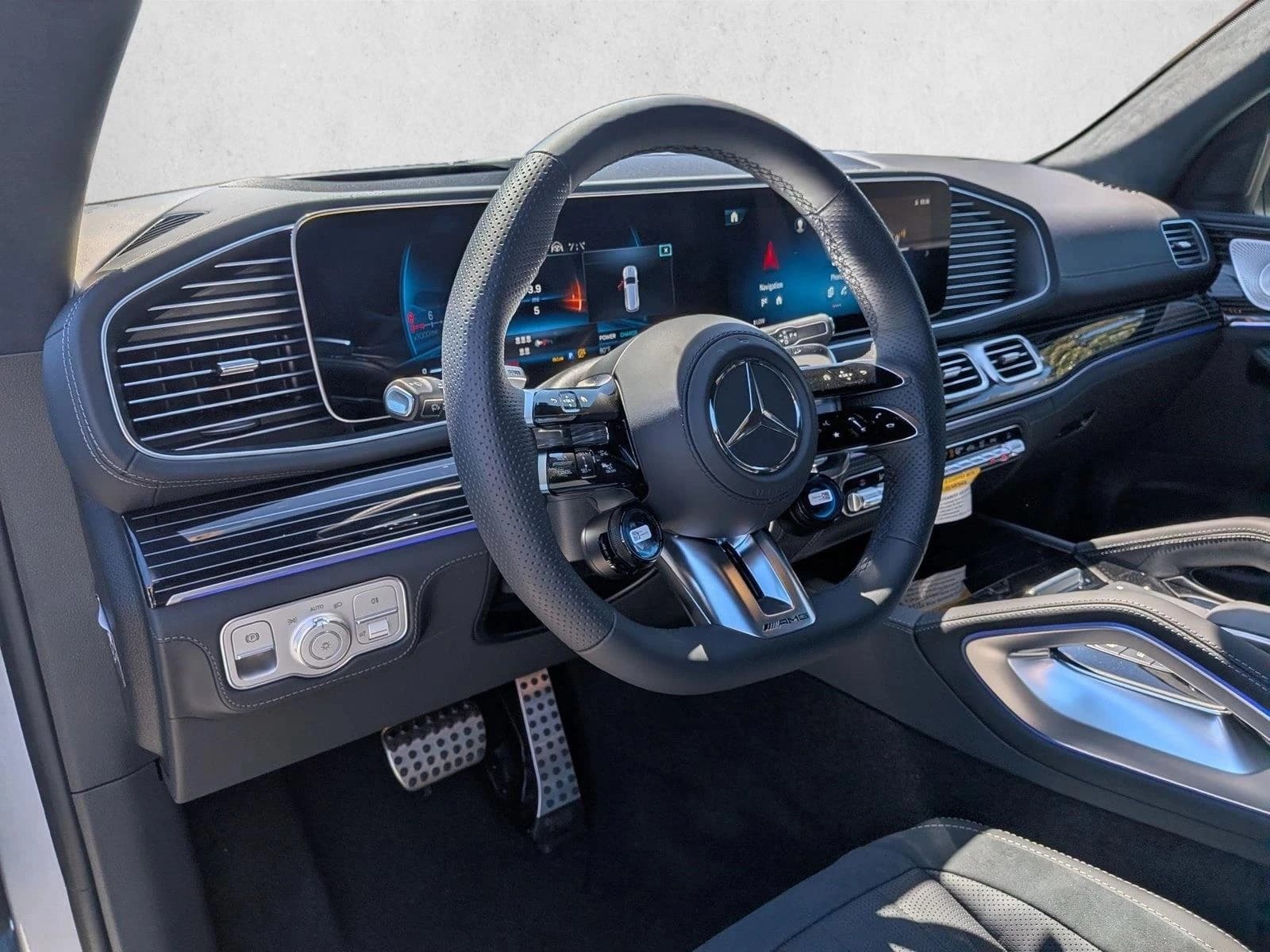 Mercedes-Benz GLS AMG GLS 63 4MATIC+ SUV 2026 — side view