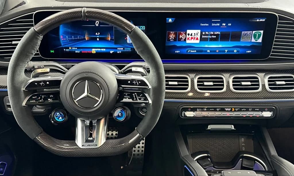 Mercedes-Benz GLS AMG GLS 63 4MATIC+ SUV 2026 — side view
