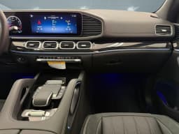 Mercedes-Benz GLS AMG GLS 63 4MATIC+ SUV 2026 — side view