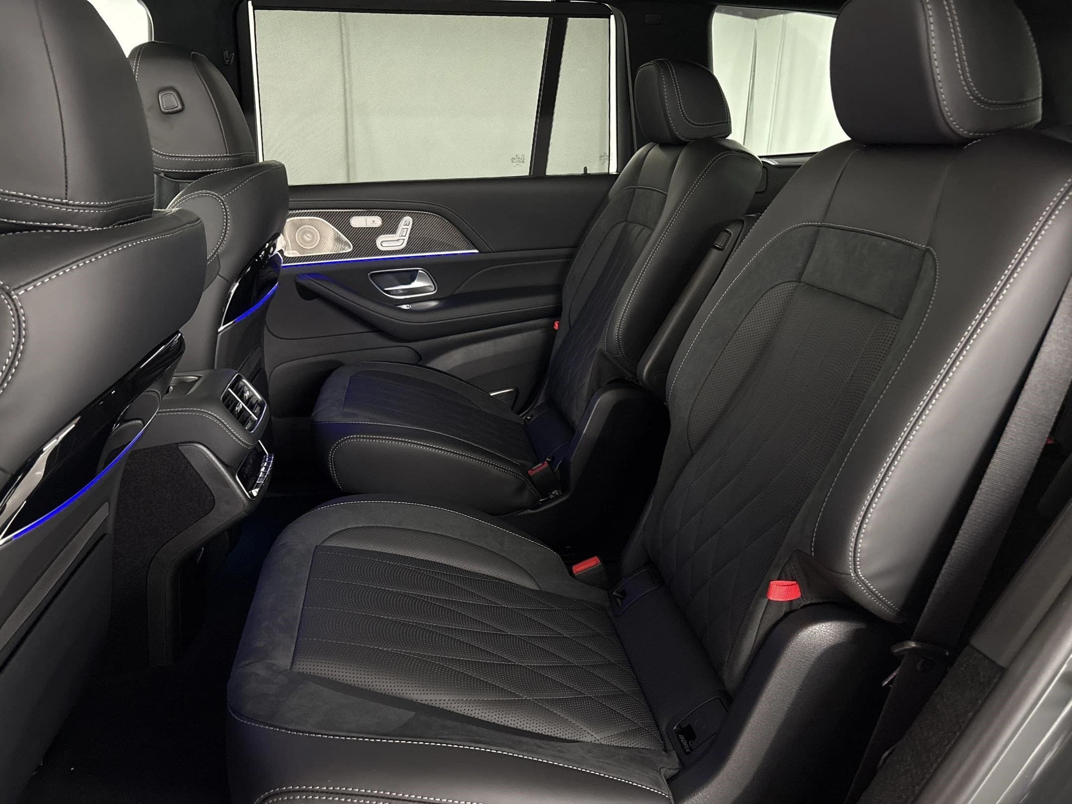 Mercedes-Benz GLS AMG GLS 63 4MATIC+ SUV 2026 — side view