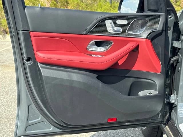 Mercedes-Benz GLS AMG GLS 63 4MATIC+ SUV 2026 — side view