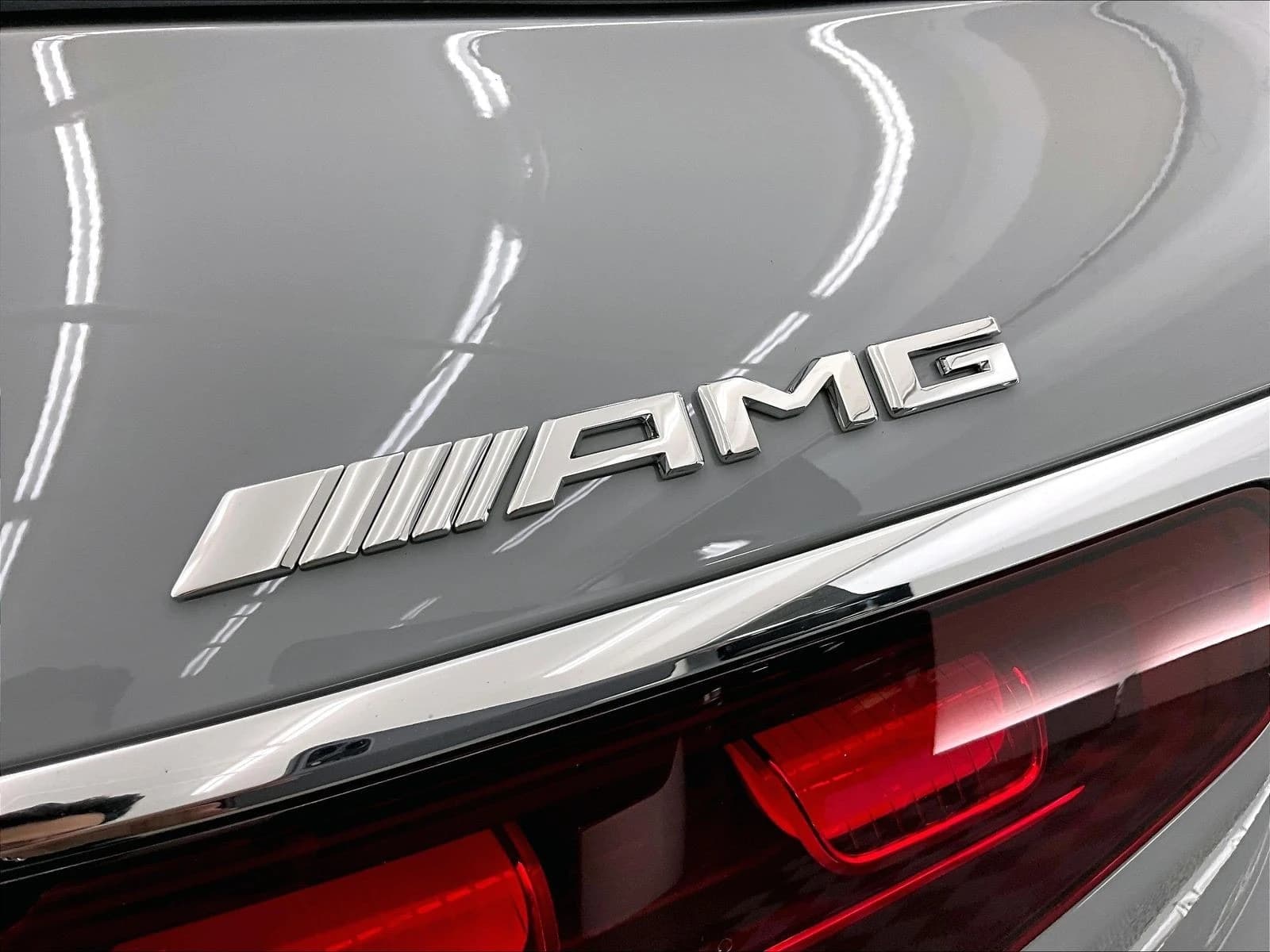 Mercedes-Benz GLS AMG GLS 63 4MATIC+ SUV 2026 — side view