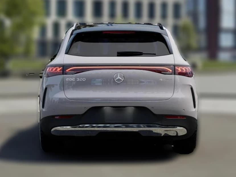 Mercedes-Benz EQE EQE 320 4MATIC SUV 2027 — side view