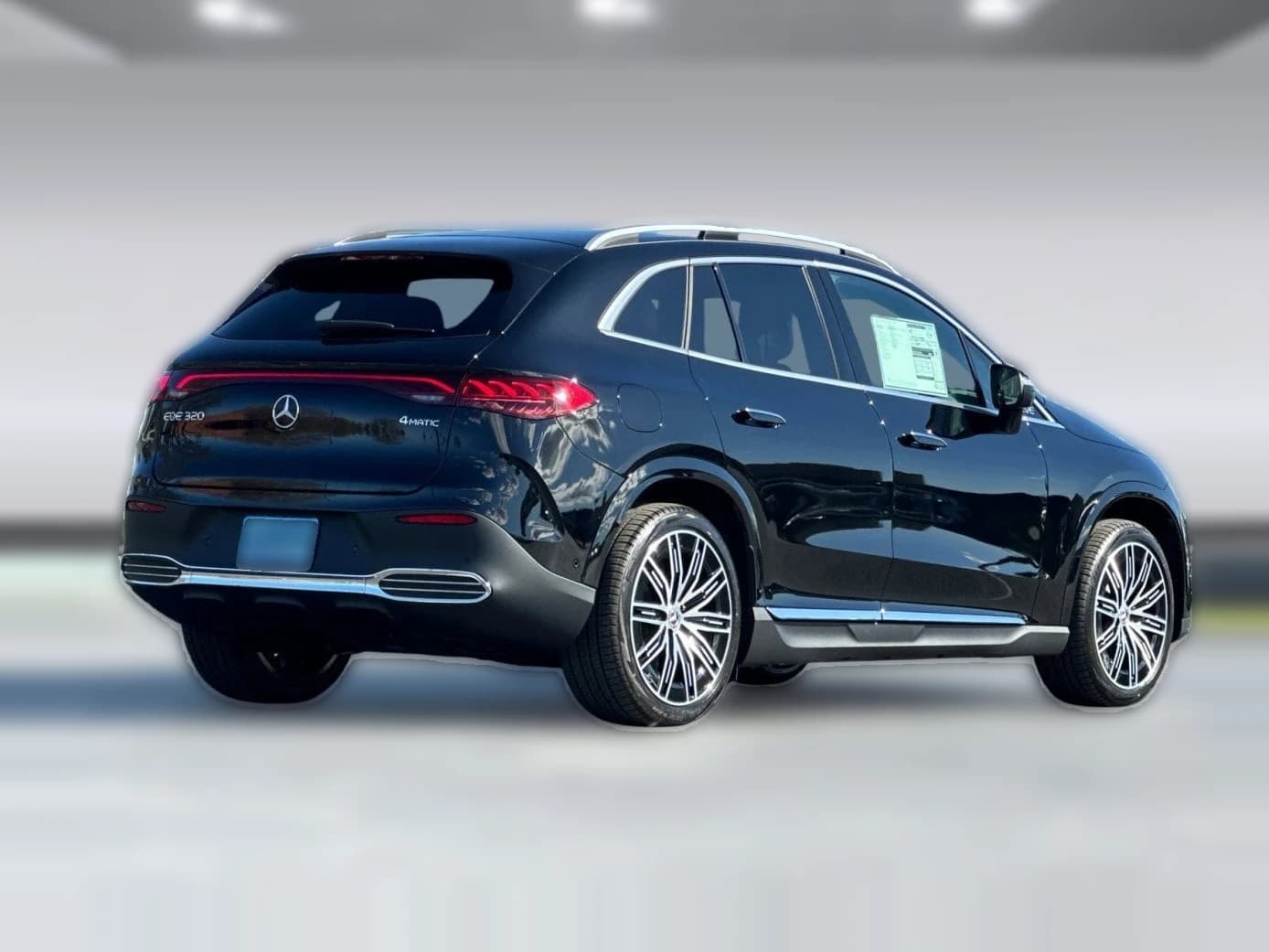 Mercedes-Benz EQE EQE 320 4MATIC SUV 2026 — side view
