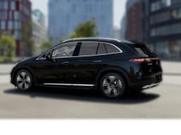 Mercedes-Benz EQE EQE 320 4MATIC SUV 2026 — side view