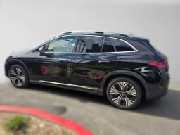 Mercedes-Benz EQE EQE 320 4MATIC SUV 2026 — side view
