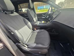 Mercedes-Benz EQE EQE 320 4MATIC SUV 2026 — side view
