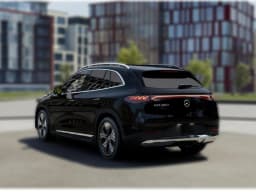 Mercedes-Benz EQE EQE 320+ SUV 2026 — side view